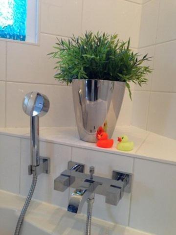 B&B Byboukje Earnewald Bilik gambar